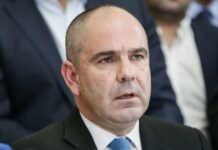 ¿Qué hay detrás de la disputa entre el Centro Democrático y el gobierno De la Espriella por el Senado?