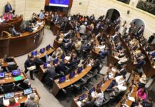 Terremoto en Colombia: proponen que los congresistas donen un día de salario para atender a los afectados