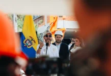 De La Espriella destaca aporte de empresarios por más de $1 billón para reconstrucción: ‘Son el motor de la patria’